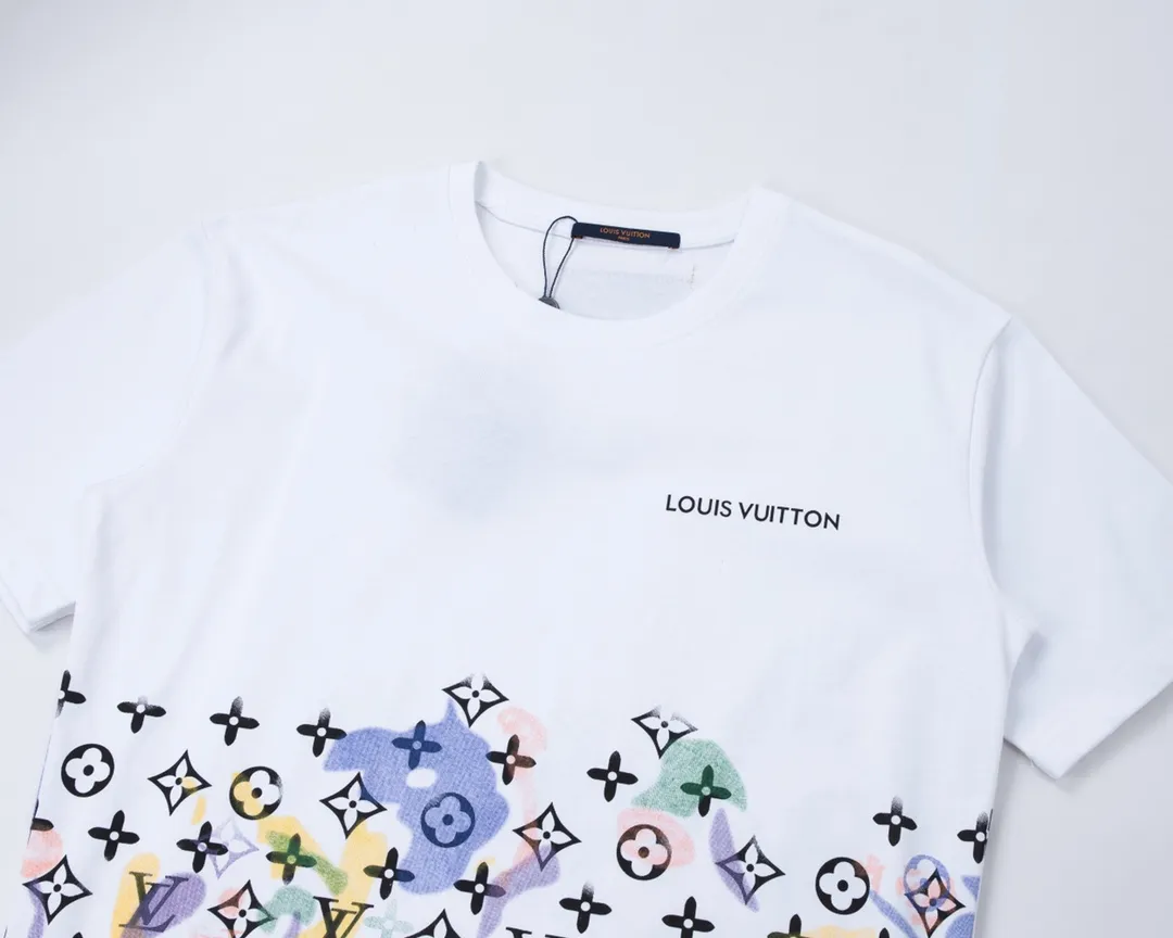 【2026】【LOUIS VUITTON  公式旗艦店】ルイヴィトン   Tシャツ ご好評に付き再入荷！