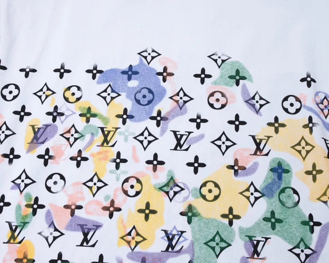 【2026】【LOUIS VUITTON  公式旗艦店】ルイヴィトン   Tシャツ ご好評に付き再入荷！
