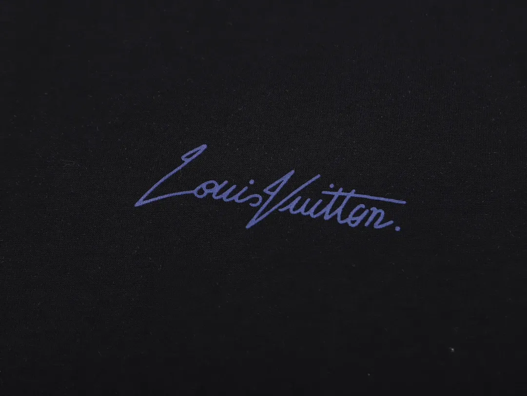 【2026】【LOUIS VUITTON  公式旗艦店】ルイヴィトン   Tシャツ ご好評に付き再入荷！