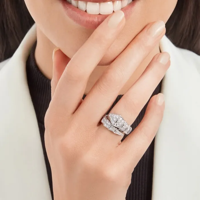 【2026】BVLGARI ブルガリ リング 指輪 セルペンティ ホワイトゴールド
