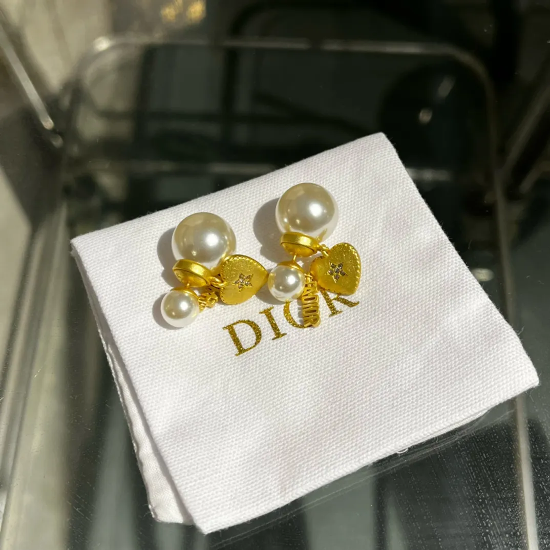 【2026】DIOR (ディオール) パール ピアス