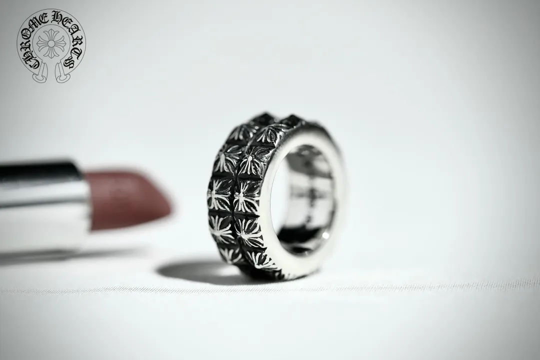 【2026】【Chrome Hearts】  男性と女性のためのクロエハートファッションパーソナリティリング