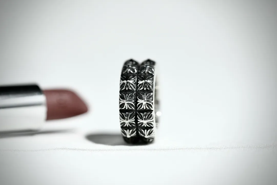 【2026】【Chrome Hearts】  男性と女性のためのクロエハートファッションパーソナリティリング