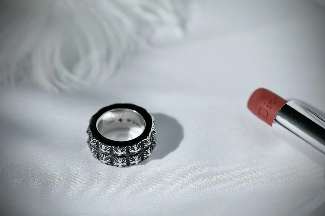 【2026】【Chrome Hearts】  男性と女性のためのクロエハートファッションパーソナリティリング