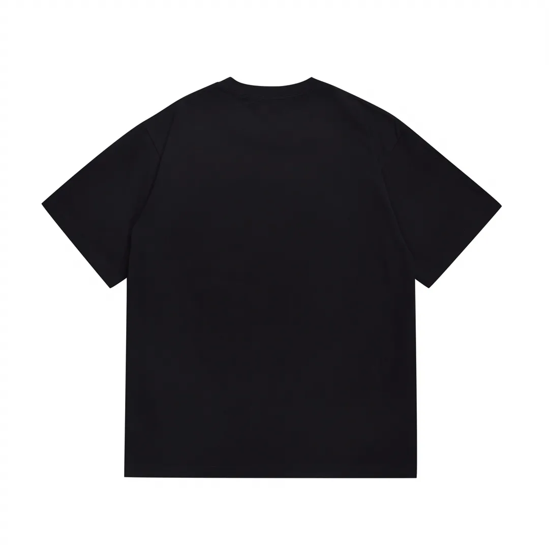 【BAPE  公式旗艦店】Tシャツご好評に付き再入荷！