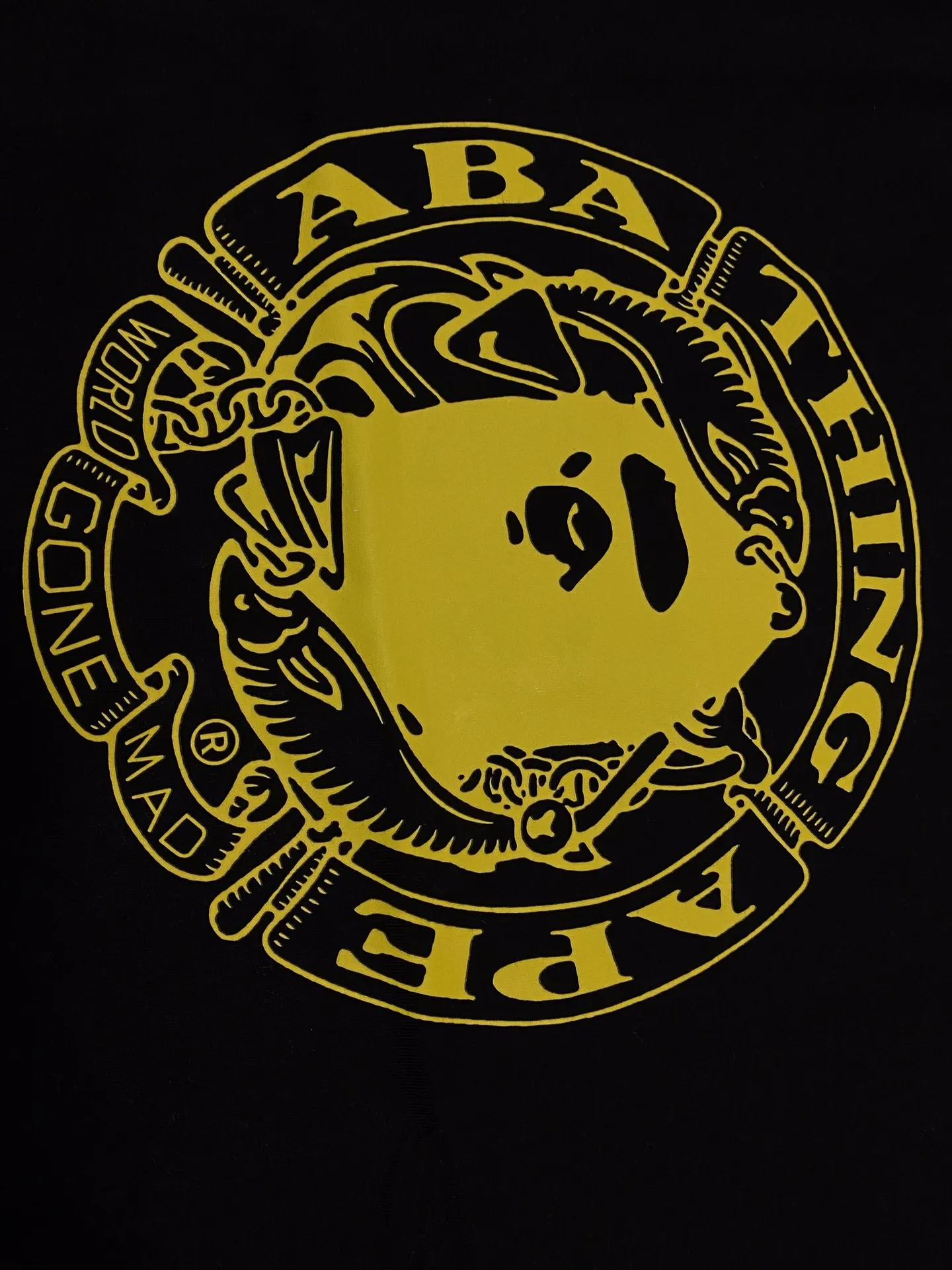【BAPE  公式旗艦店】Tシャツご好評に付き再入荷！