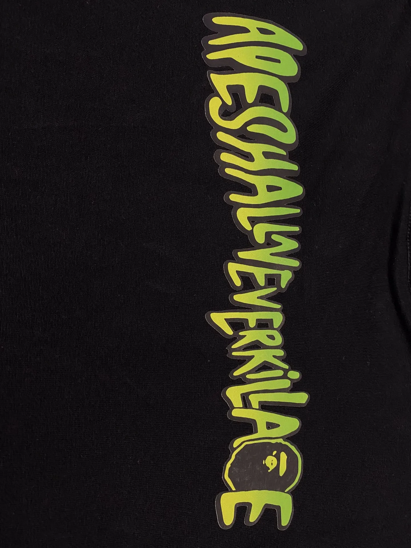 【BAPE  公式旗艦店】Tシャツご好評に付き再入荷！