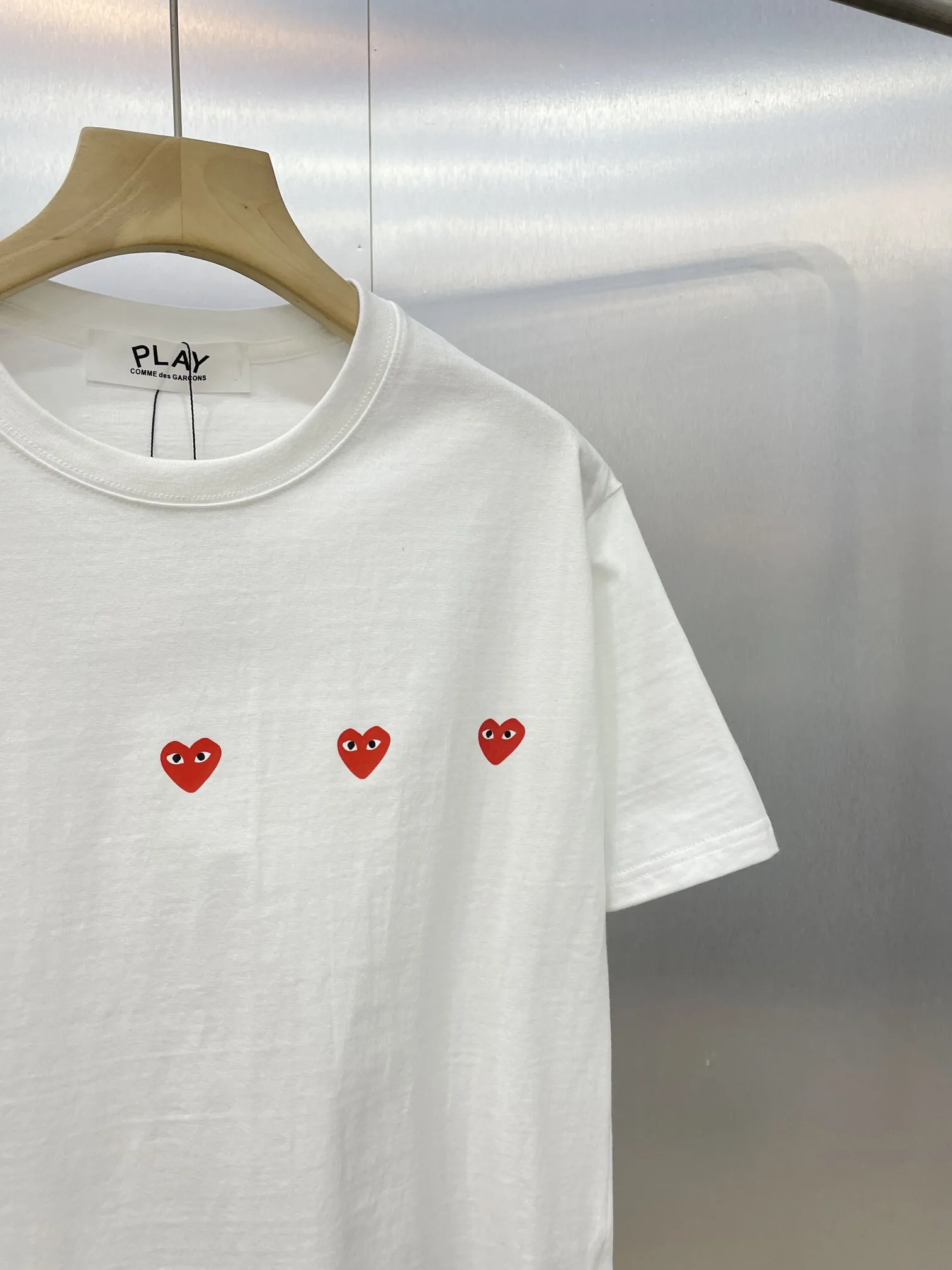CDGP 【COMME DES GARCONS PLAY 公式旗艦店】 コム デ ギャルソン プレイ   Tシャツご好評に付き再入荷！
