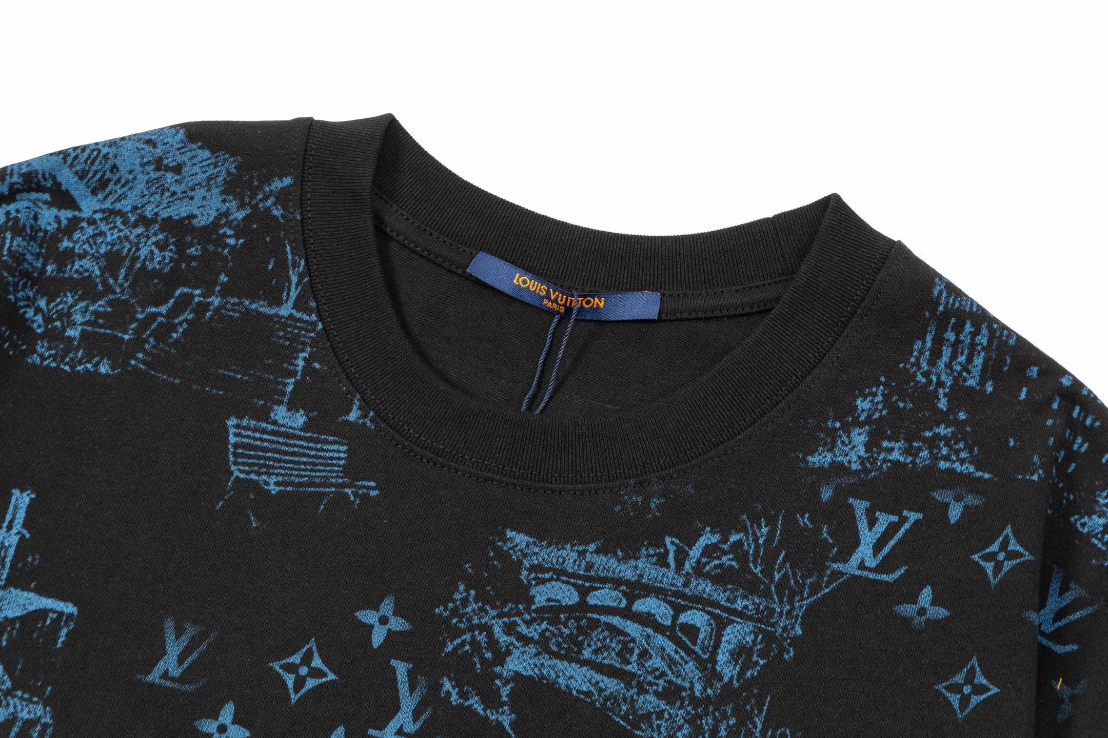 LV【LOUIS VUITTON  公式旗艦店】ルイヴィトン   Tシャツ ご好評に付き再入荷！250211