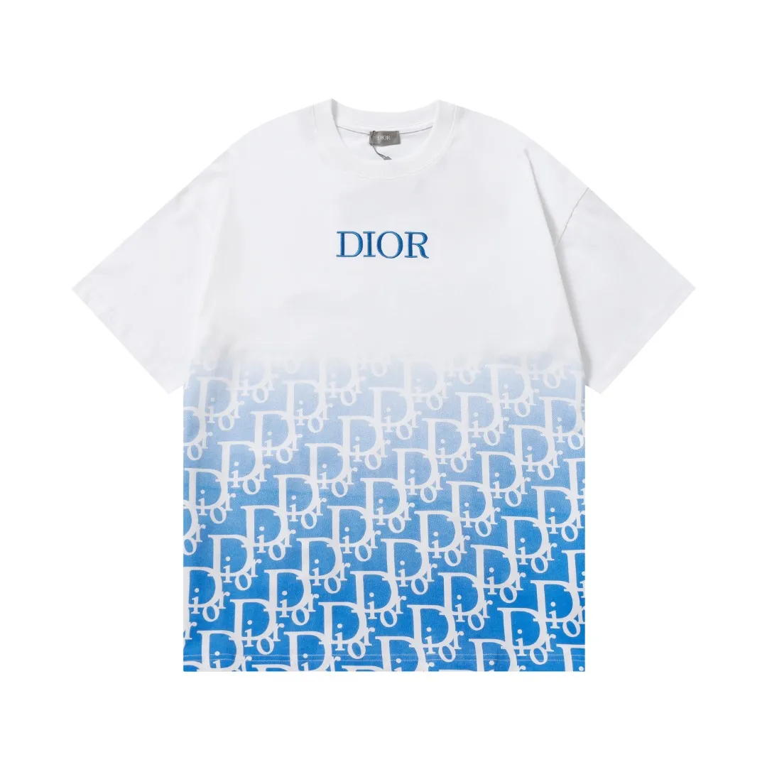 【DIOR 公式旗艦店】ディオール   Tシャツ ご好評に付き再入荷 250210