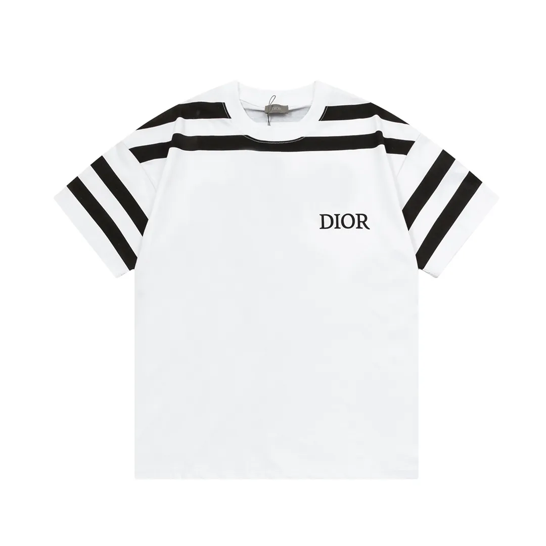 【DIOR 公式旗艦店】ディオール   Tシャツ ご好評に付き再入荷 250210