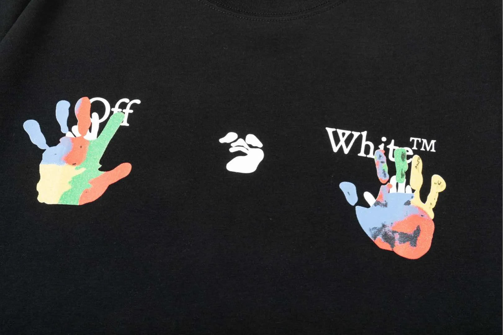 【OFF-WHITE  公式旗艦店】オフホワイト   Tシャツ  ご好評に付き再入荷！250215