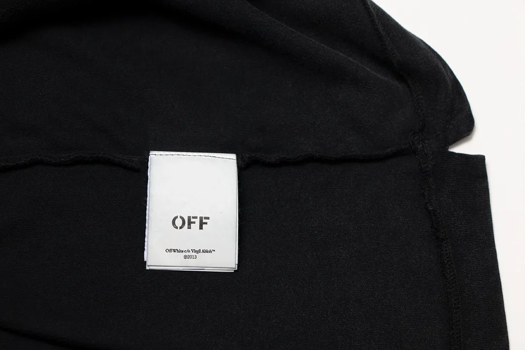 【OFF-WHITE 公式旗艦店】オフホワイト  Tシャツ ご好評に付き再入荷！24629