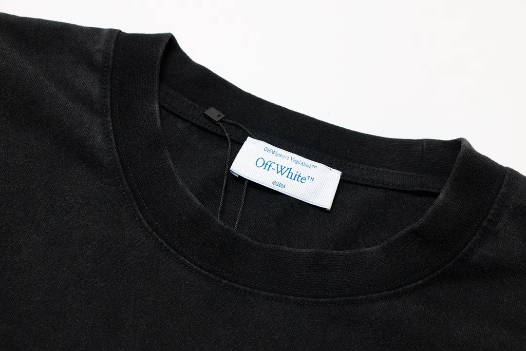 【OFF-WHITE 公式旗艦店】オフホワイト  Tシャツ ご好評に付き再入荷！24629