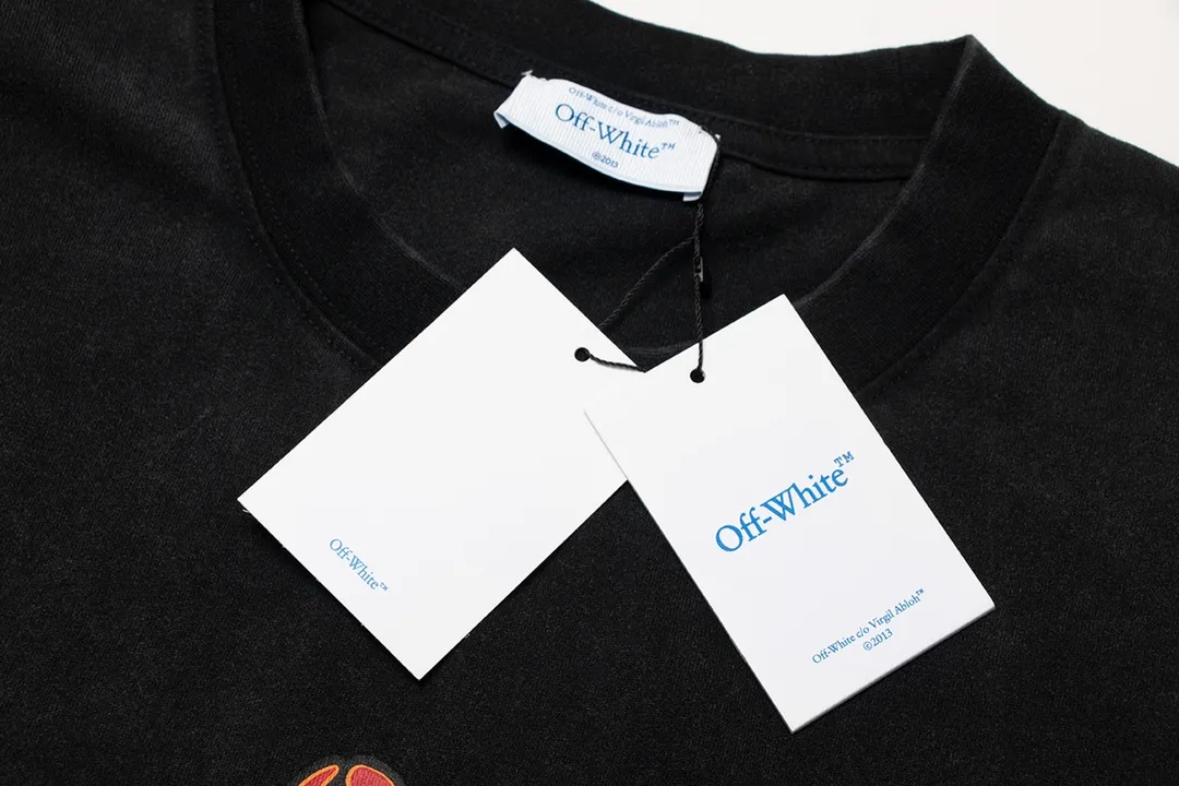 【OFF-WHITE 公式旗艦店】オフホワイト  Tシャツ ご好評に付き再入荷！24629