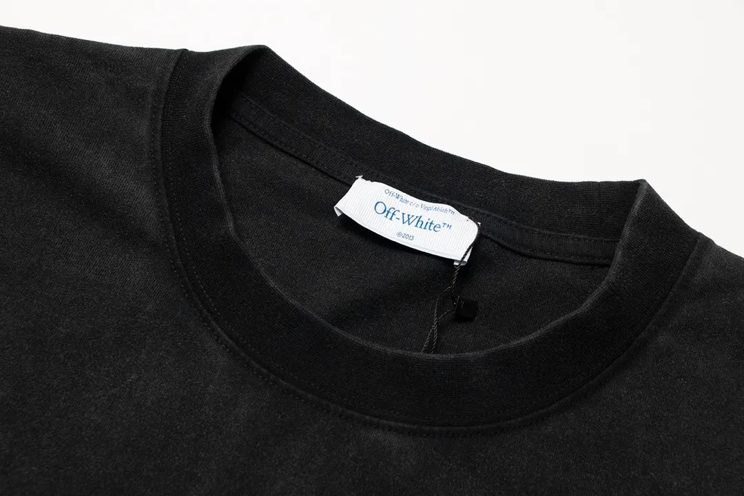 【OFF-WHITE 公式旗艦店】オフホワイト  Tシャツ ご好評に付き再入荷！24629