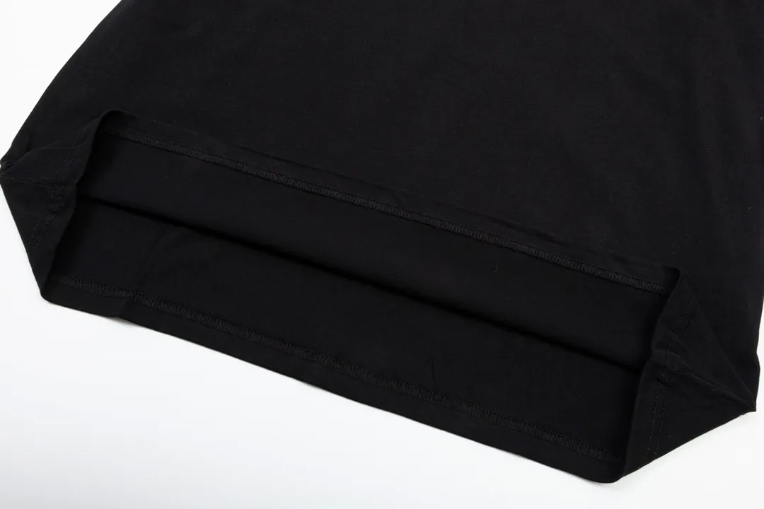 【OFF-WHITE 公式旗艦店】オフホワイト  Tシャツ ご好評に付き再入荷！