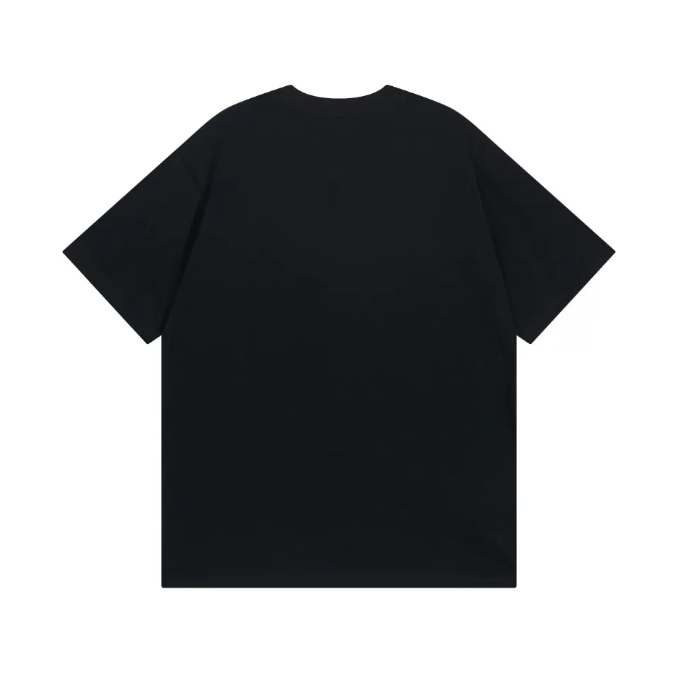 【BURBERRY  公式旗艦店】バーバリー  Tシャツ ご好評に付き再入荷 250211