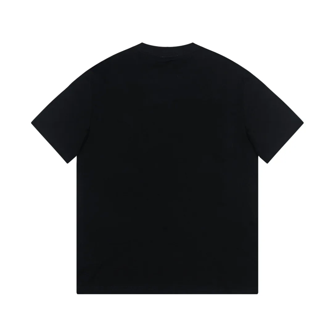 【BURBERRY  公式旗艦店】バーバリー  Tシャツ ご好評に付き再入荷 250211