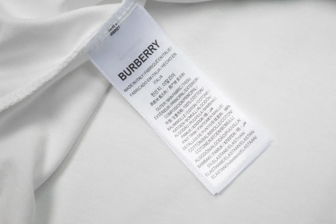 【BURBERRY  公式旗艦店】バーバリー  Tシャツ ご好評に付き再入荷 250211
