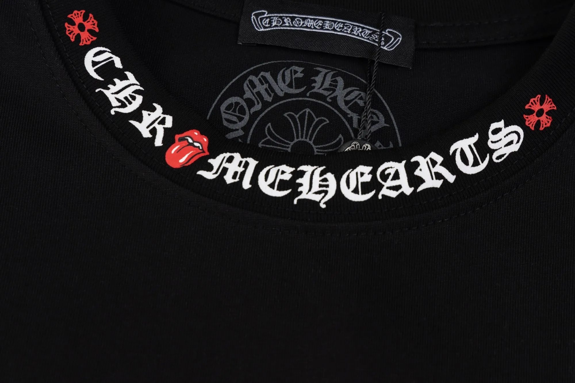 【CHROME HEARTS  公式旗艦店】クロムハーツ    Tシャツご好評に付き再入荷！250212