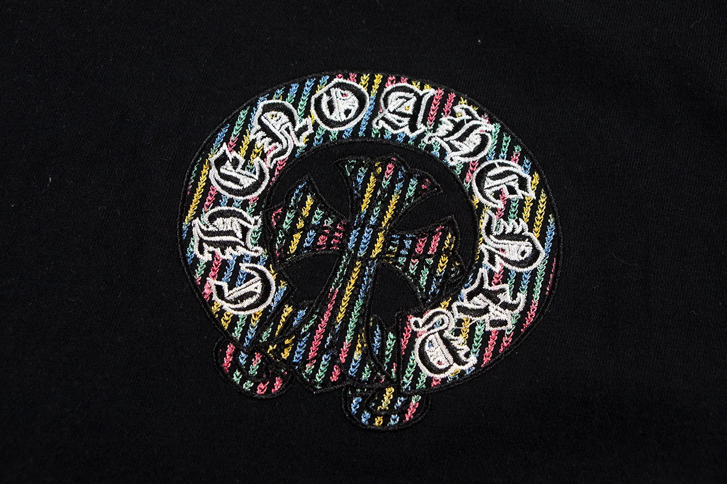 【CHROME HEARTS  公式旗艦店】クロムハーツ    Tシャツご好評に付き再入荷！250212