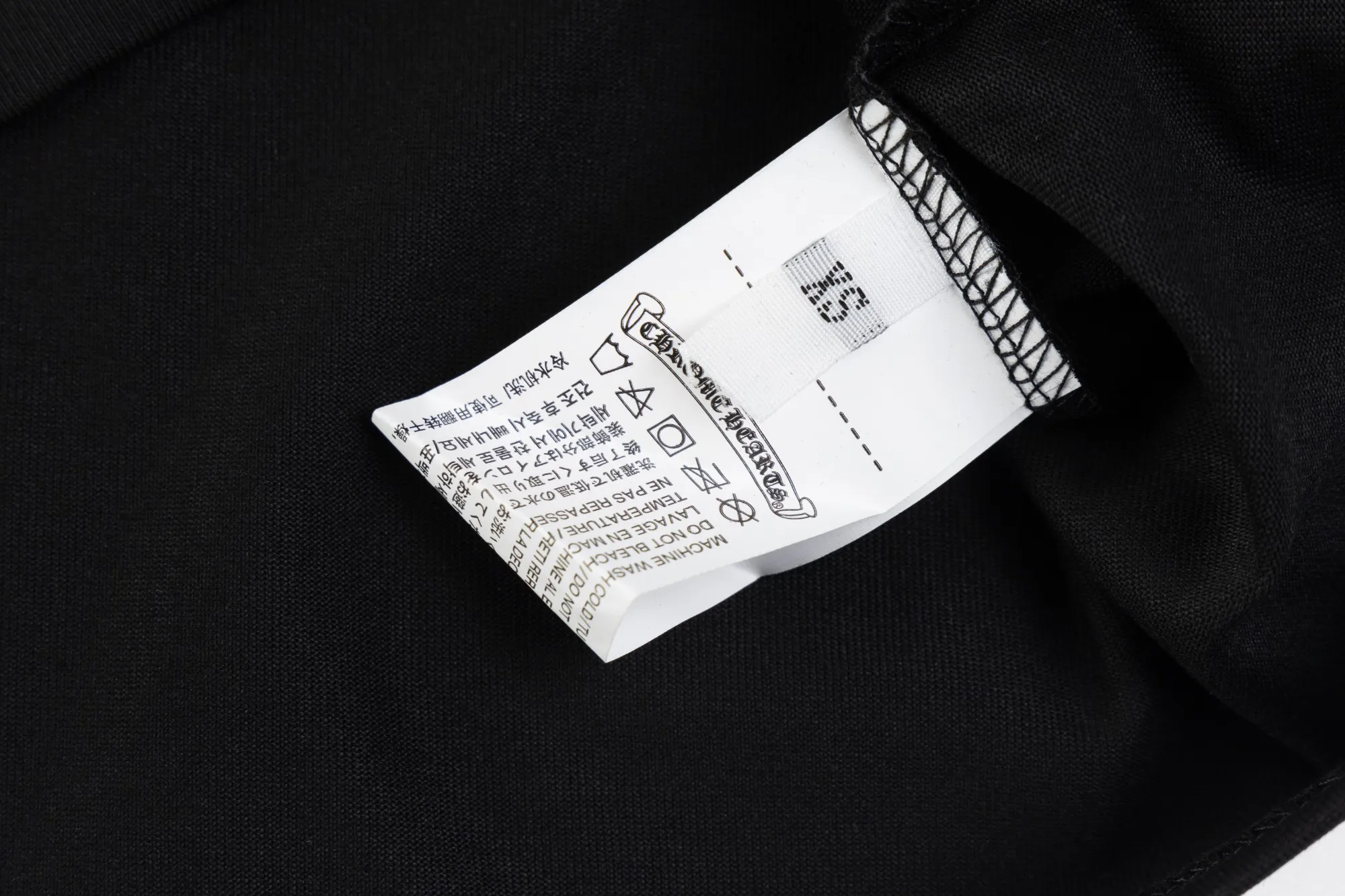 【CHROME HEARTS  公式旗艦店】クロムハーツ    Tシャツご好評に付き再入荷！250212