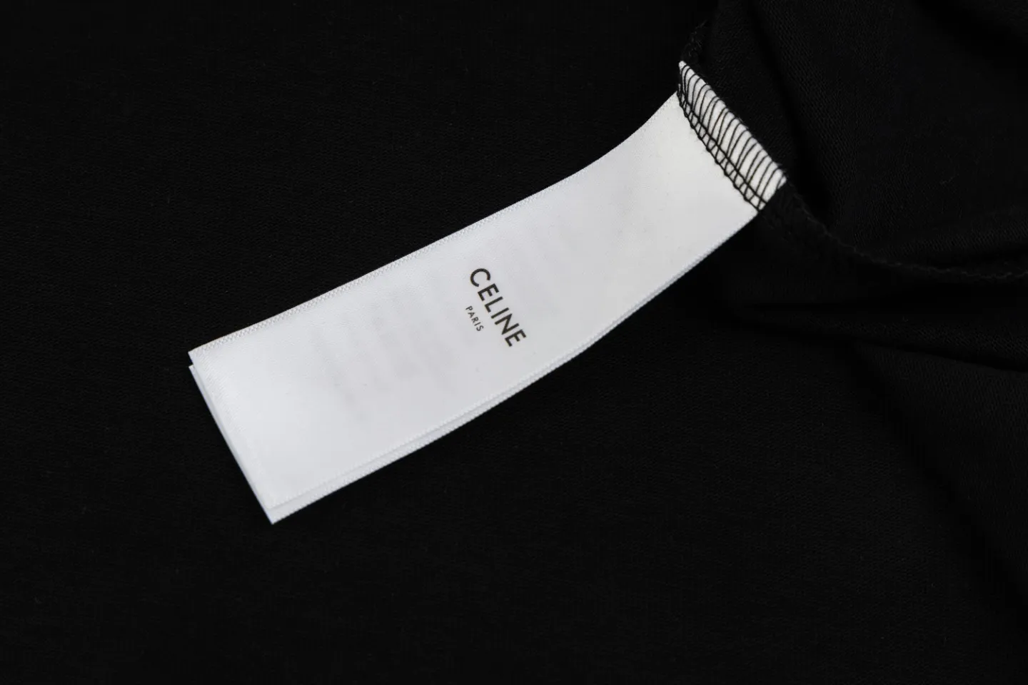 【CELINE  公式旗艦店】セリーヌ  Tシャツ ご好評に付き再入荷！