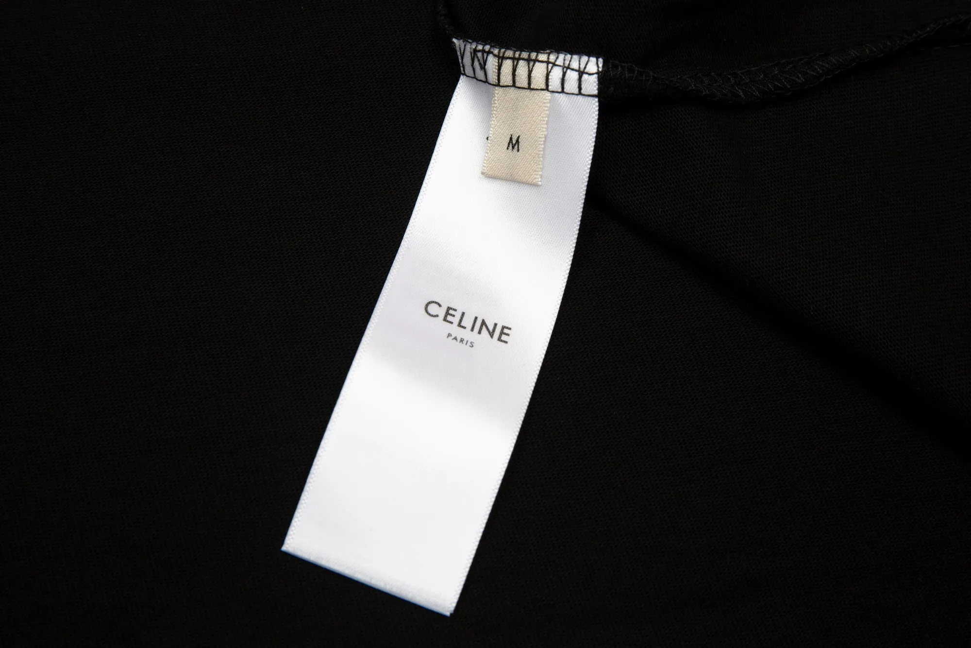 【CELINE  公式旗艦店】セリーヌ  Tシャツ ご好評に付き再入荷！