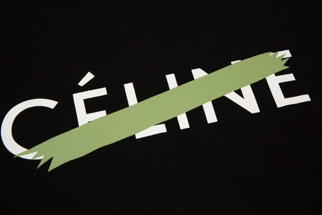 【CELINE  公式旗艦店】セリーヌ  Tシャツ ご好評に付き再入荷！