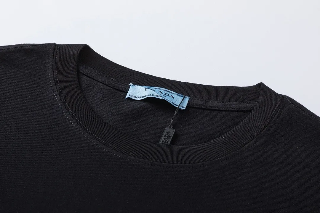 【PRADA 公式旗艦店】プラダ    Tシャツご好評に付き再入荷！ 250213
