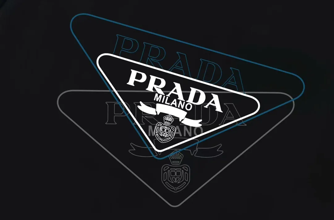【PRADA 公式旗艦店】プラダ    Tシャツご好評に付き再入荷！ 250213