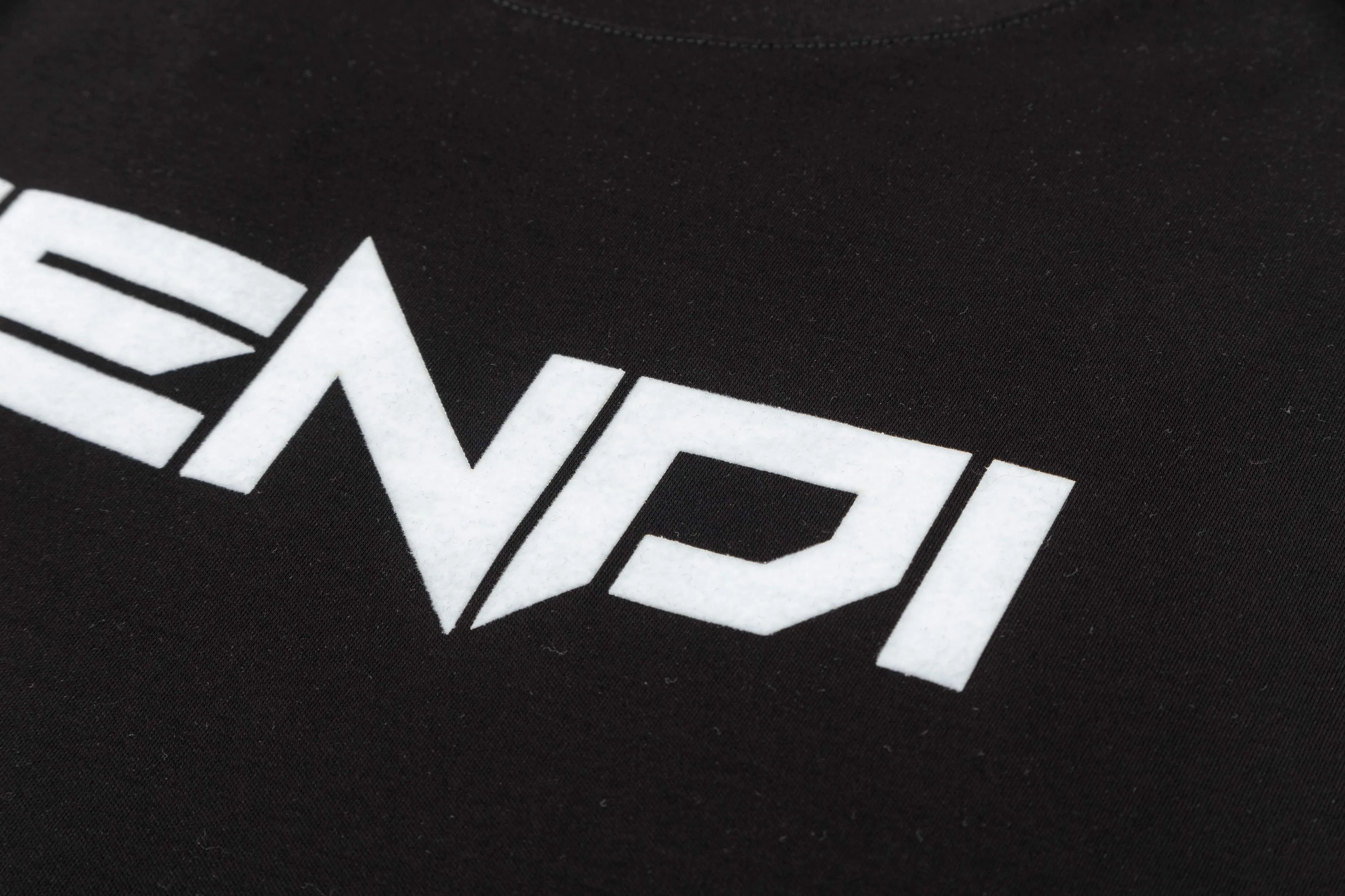 【FENDI公式旗艦店】フェンディ  Tシャツ ご好評に付き再入荷！ 250214