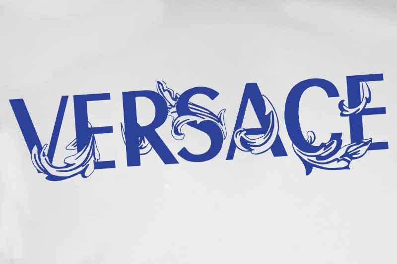 【VERSACE  公式旗艦店】ヴェルサーチ Tシャツご好評に付き再入荷 24628
