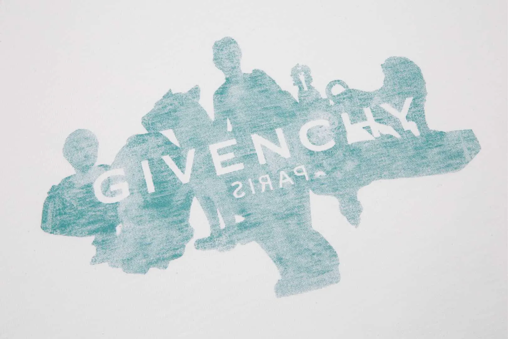 【GIVENCHY   公式旗艦店】 ジバンシー   Tシャツ ご好評に付き再入荷！ 250215