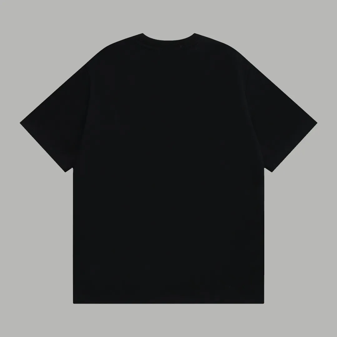 【GIVENCHY   公式旗艦店】 ジバンシー   Tシャツ ご好評に付き再入荷！ 250215