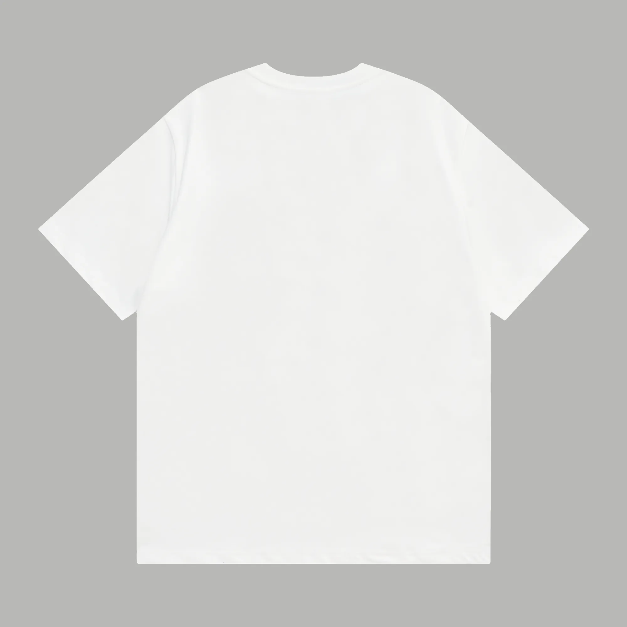 【GIVENCHY   公式旗艦店】 ジバンシー   Tシャツ ご好評に付き再入荷！ 250215