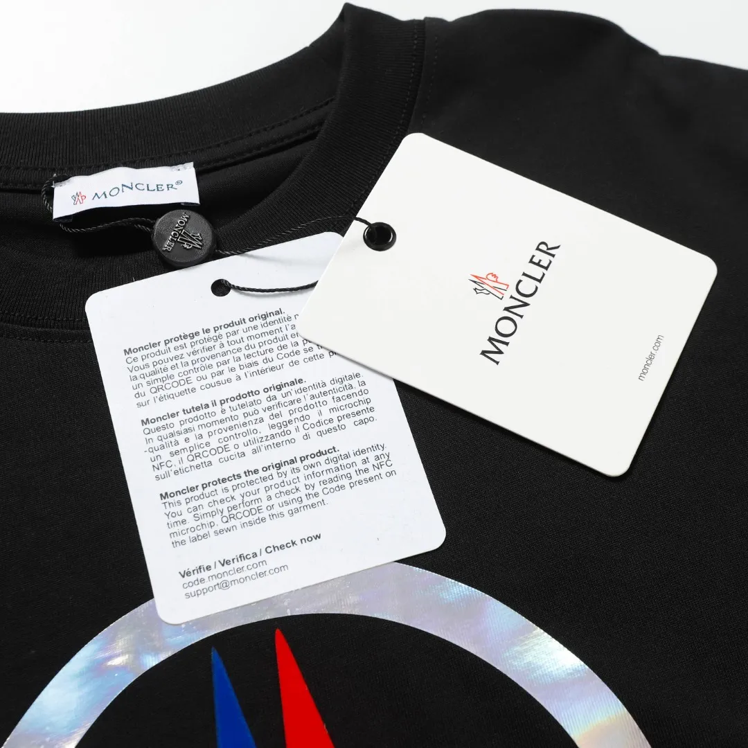 【MONCLER  公式旗艦店】モンクレール   Tシャツご好評に付き再入荷！250212