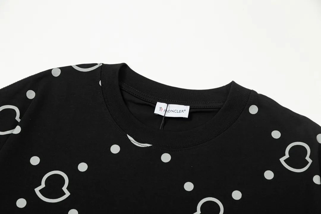 【MONCLER  公式旗艦店】モンクレール   Tシャツご好評に付き再入荷！250212