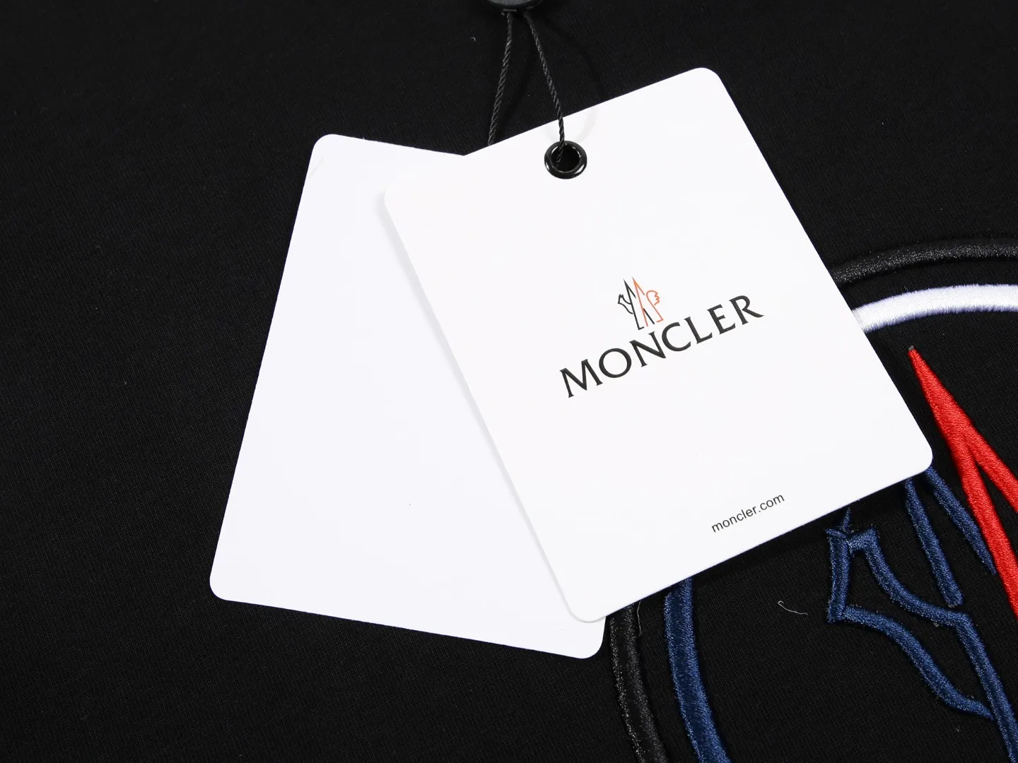 【MONCLER  公式旗艦店】モンクレール   Tシャツご好評に付き再入荷！250212
