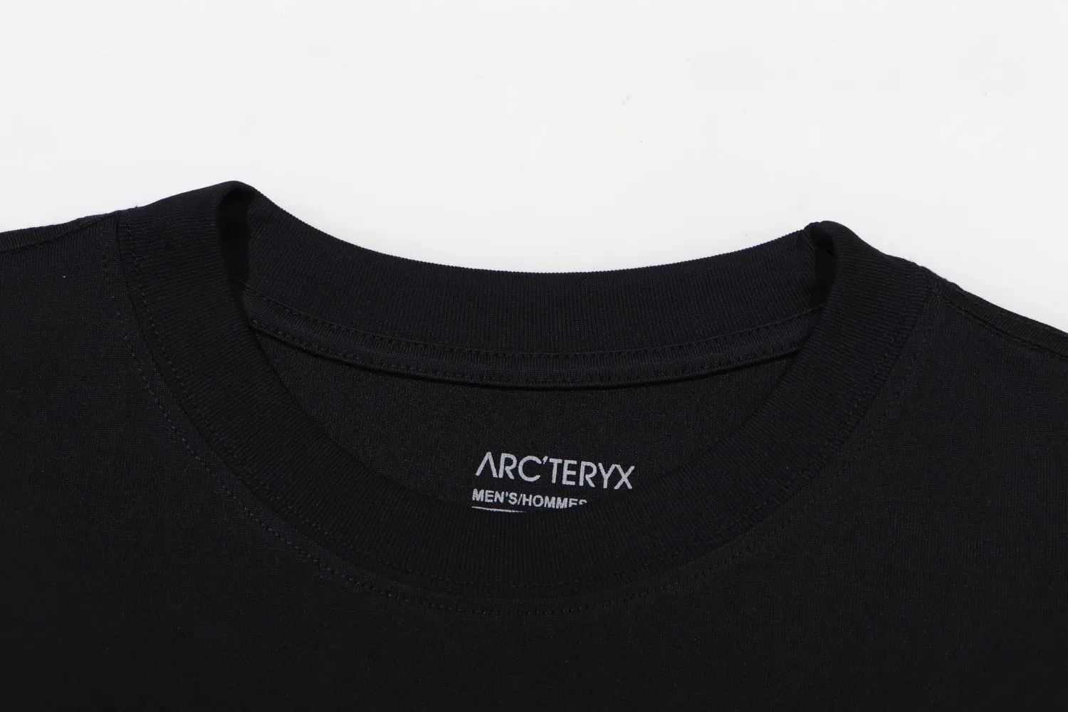 【ARCTERYX  公式旗艦店】 アークテリクス  Tシャツ ご好評に付き再入荷！250217