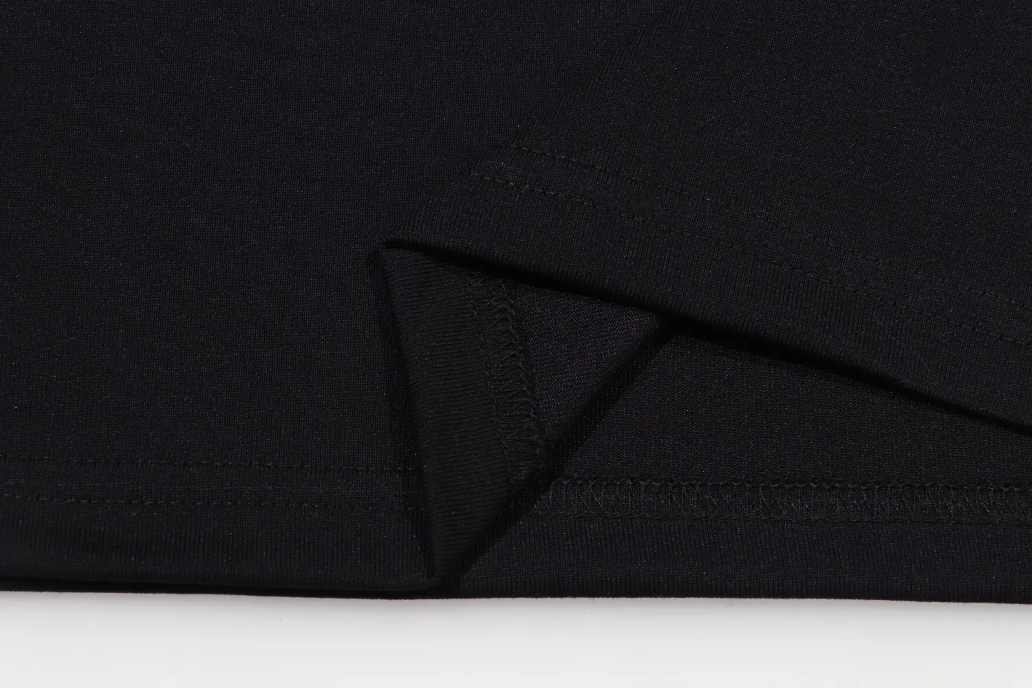 【ARCTERYX  公式旗艦店】 アークテリクス  Tシャツ ご好評に付き再入荷！250217