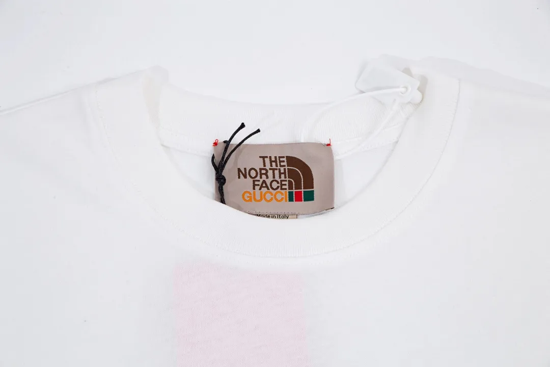 【The North Face 公式旗艦店】ザノースフェイス  Tシャツご好評に付き再入荷！