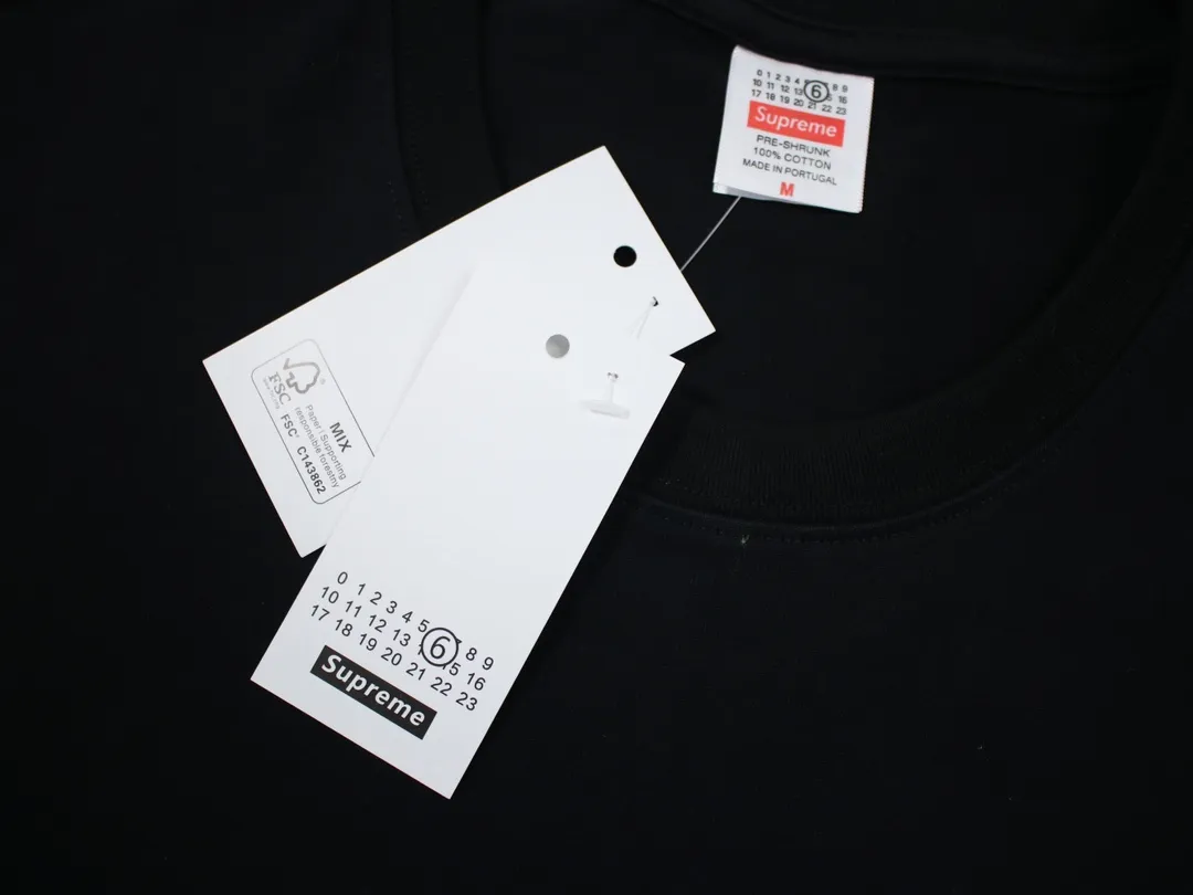 【Supreme  公式旗艦店】シュプリーム  Tシャツご好評に付き再入荷！