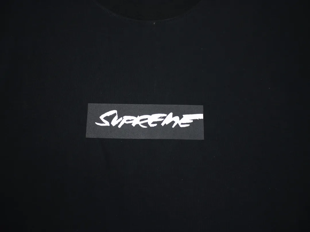 【Supreme  公式旗艦店】シュプリーム  Tシャツご好評に付き再入荷！
