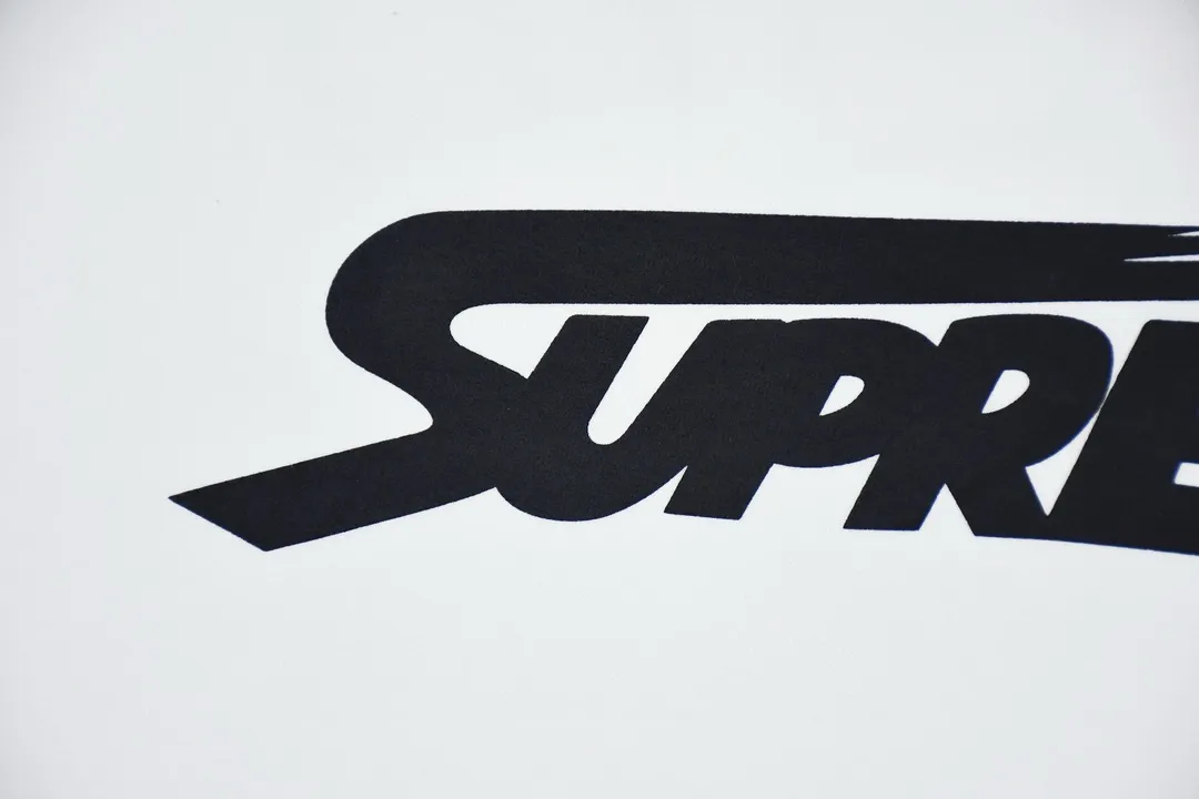 【Supreme   公式旗艦店】シュプリーム   Tシャツご好評に付き再入荷！