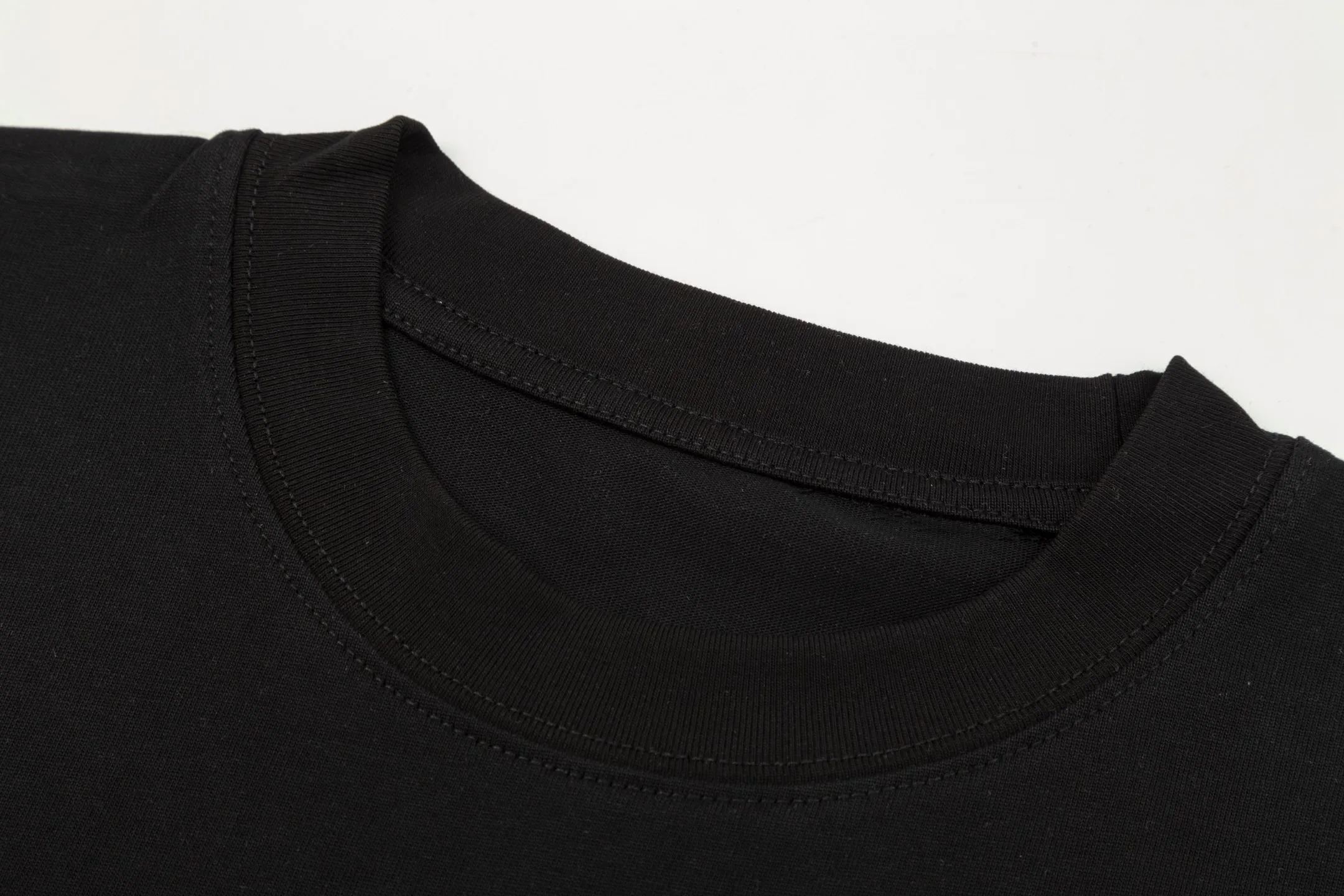 【CHANEL 公式旗艦店】シャネル   Tシャツ ご好評に付き再入荷！250217