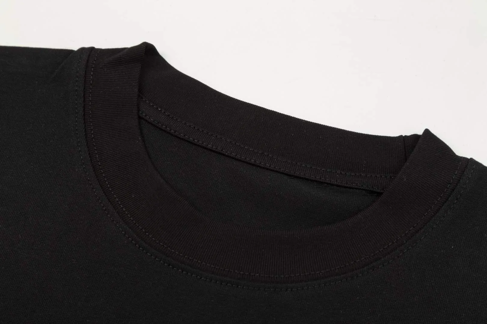 【CHANEL 公式旗艦店】シャネル   Tシャツ ご好評に付き再入荷！250217