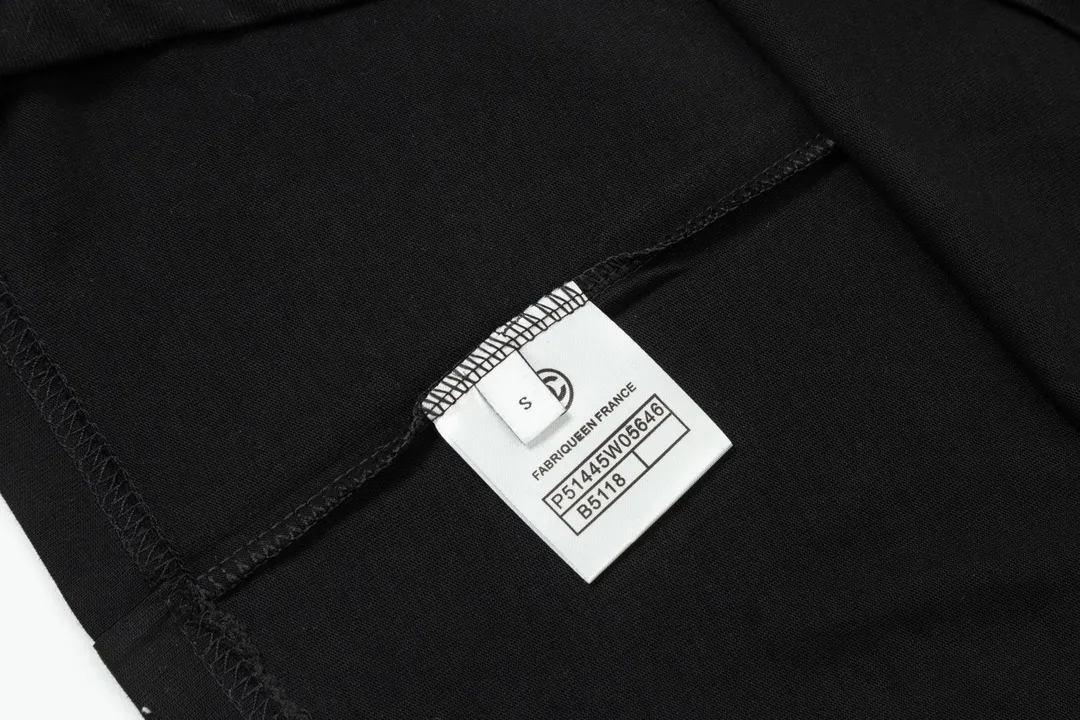 【CHANEL  公式旗艦店】シャネル  Tシャツ ご好評に付き再入荷 24626