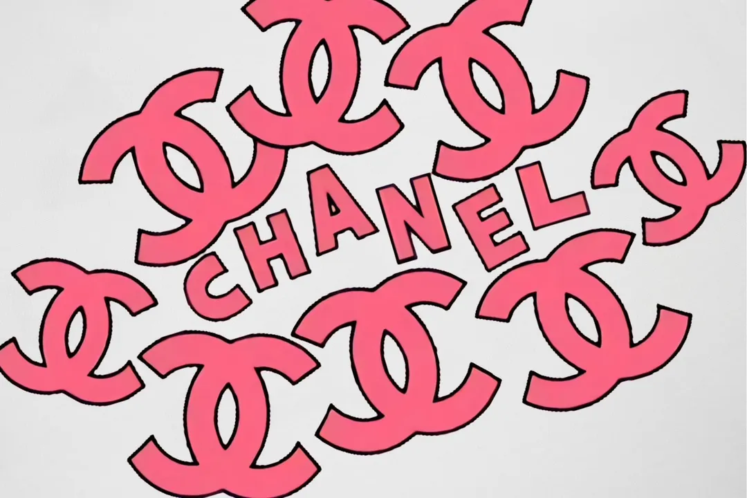 【CHANEL 公式旗艦店】シャネル  Tシャツ ご好評に付き再入荷！24613